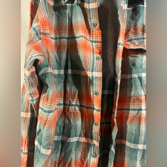 Columbia men’s button down shirt, SIZE XL - Picture 5 of 5